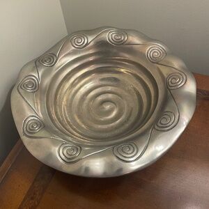Spiral Decorative Salad Bowl